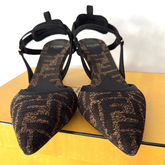 Fendi Colbi 55MM FF Logo Slingback Kitten Heel  Pumps NIB $995 EU36 - Picture 11 of 16